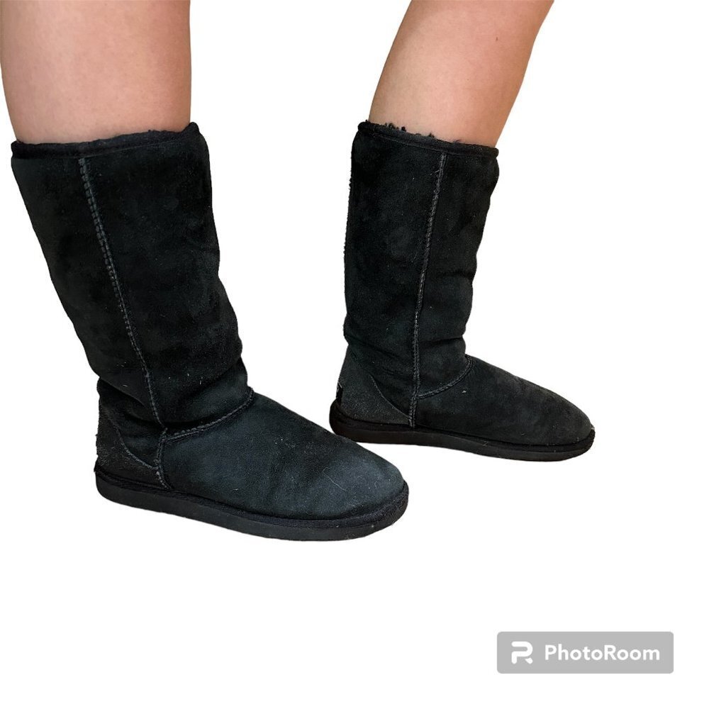 UGG Classic Tall Black Shearling Boots - Womens Size 6